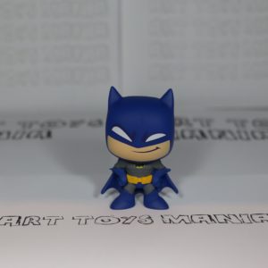 Mystery Minis DC Universe Batman blue happy 1/18