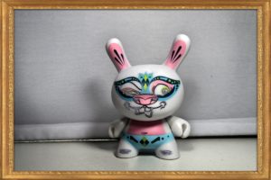 Dunny 3" Venetian Rabbit (2/16) Mardivale Serie (2014) - Image 2