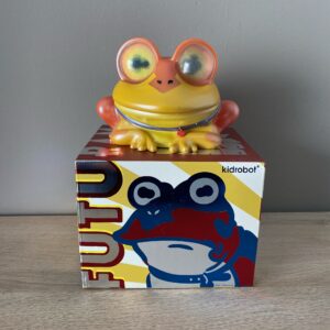 All Hail Hypnotoad Medium Vinyl Figure (orange) by Kidrobot X Futurama - Image 2