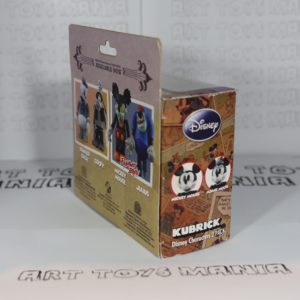 Medicom Mickey Mouse and Minnie Mouse Kubrick Two-Pack - Image 3